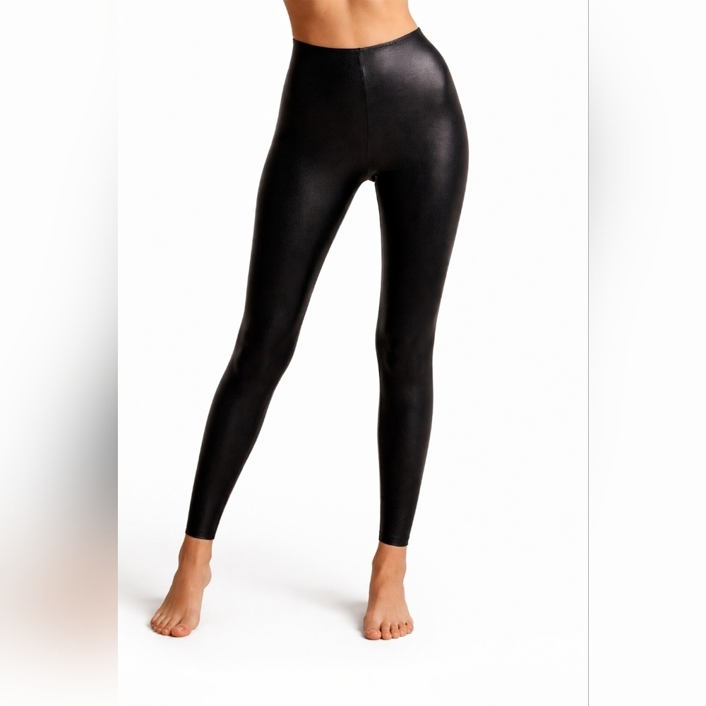 Commando Women's Faux Leather Shaping 7/8 Leggings in Black Large